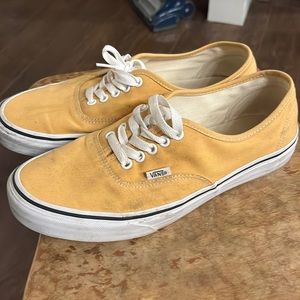 Vans authentics